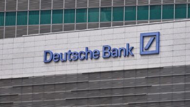 Deutsche becomes the first major bank to forecast a recession in the US